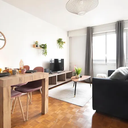 Sacre Coeur - - Elegant Apartment *